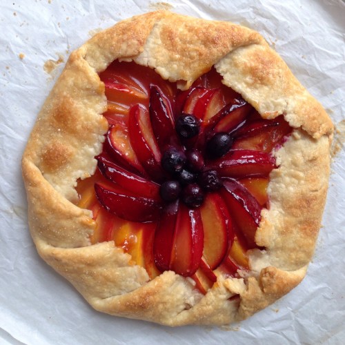 pdxknitterati stone fruit galette