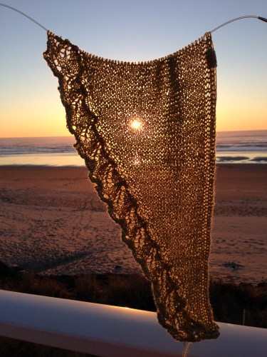 pdxknitterati fern shawlette