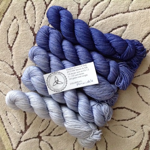 Black Trillium Fibres Periwinkle