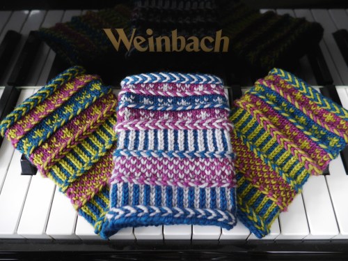 pdxknitterati braided wristlets