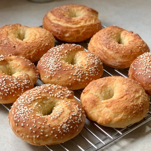 Yogurt bagels