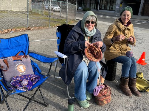knitters by the ICE facility in Portland Oregon