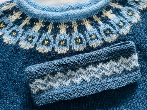 Stopover sweater and Lopi headband